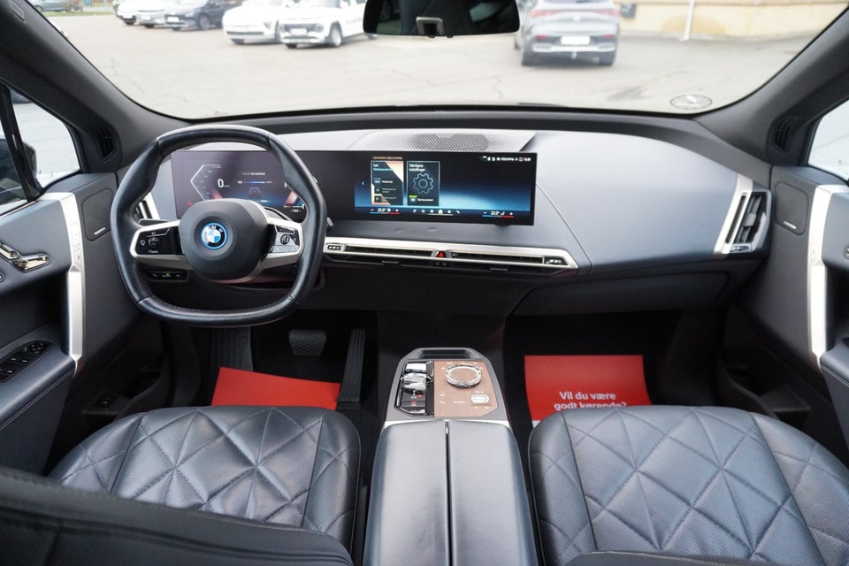 BMW iX xDrive40 5d