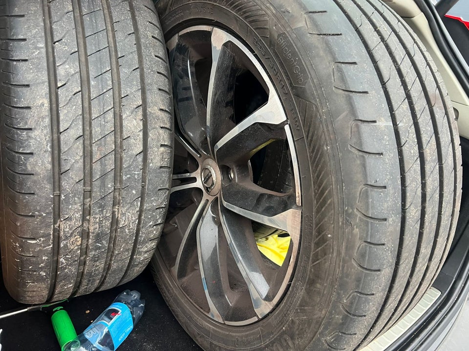 Volvo V60 2,0 B4 197 Inscription aut. 5d