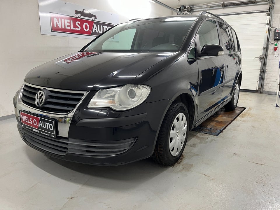 VW Touran 1,9 TDi 105 Trendline DSG Van 5d