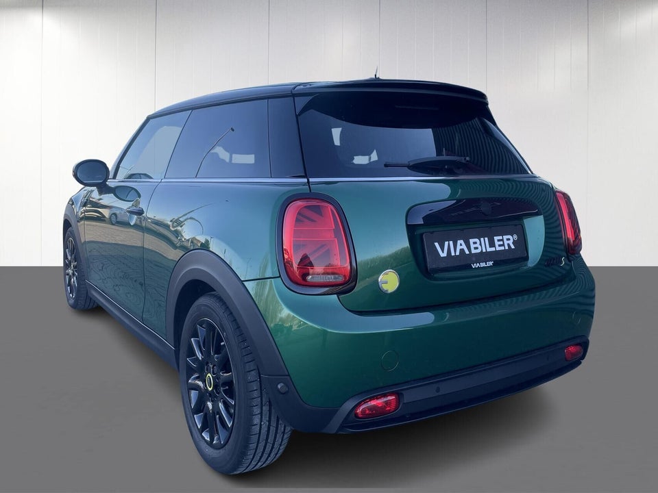 MINI Cooper SE Classic Trim 3d