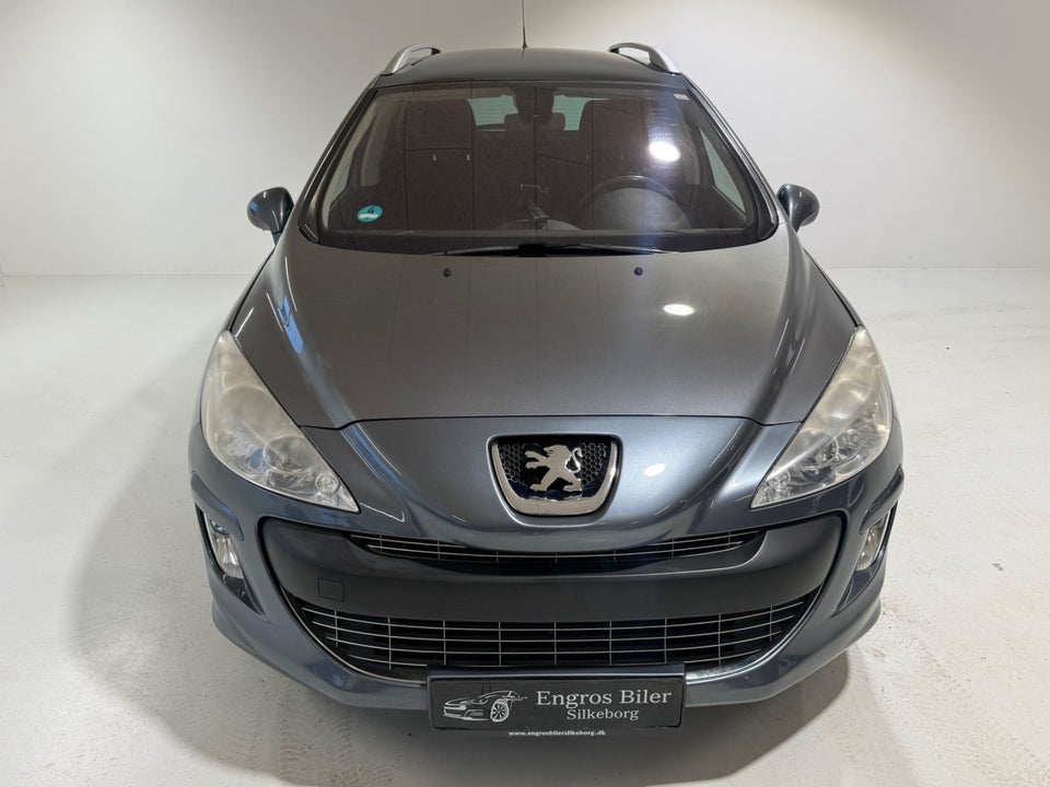 Peugeot 308 1,6 HDi 109 Premium SW 7prs 5d