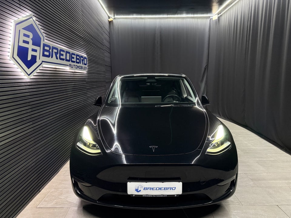 Tesla Model Y Performance AWD 5d