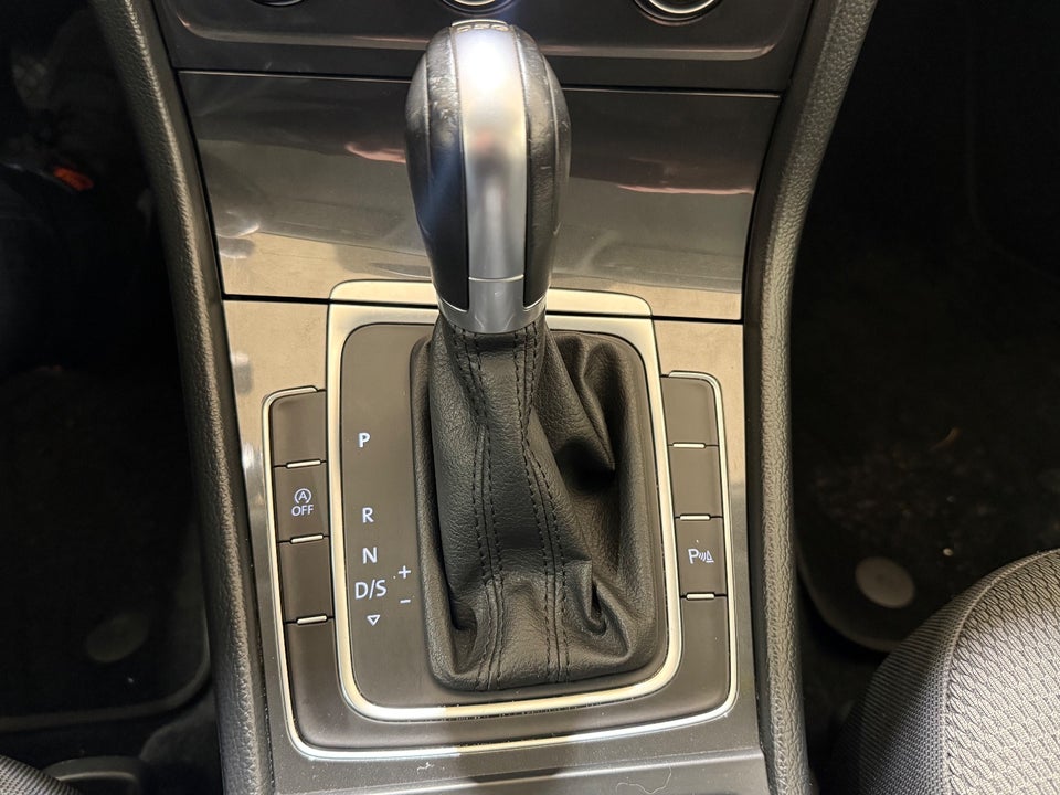 VW Golf VII 1,4 TSi 125 Comfortline DSG 5d