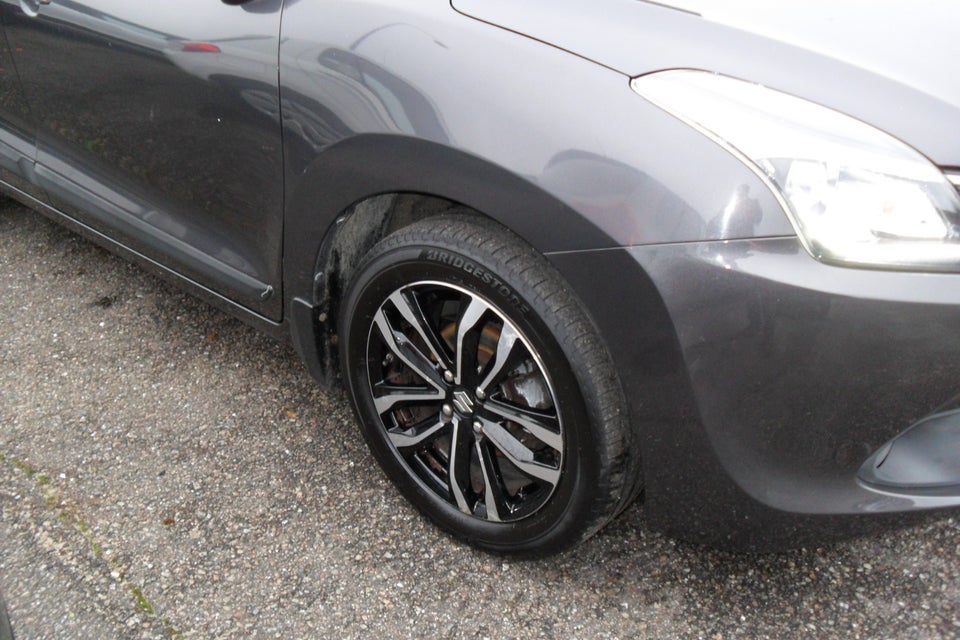 Suzuki Baleno 1,2 Dualjet Exclusive CVT 5d