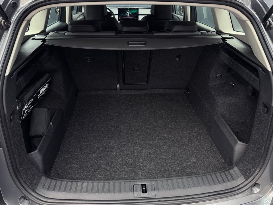 Skoda Enyaq 80 iV Loft 5d