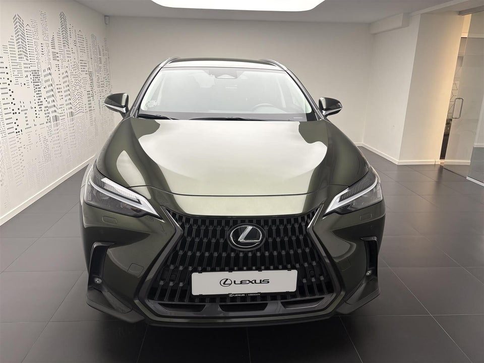 Lexus NX450h+ 2,5 Business+ aut. AWD 5d