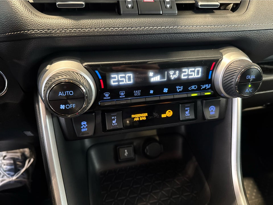 Toyota RAV4 2,0 T3 5d