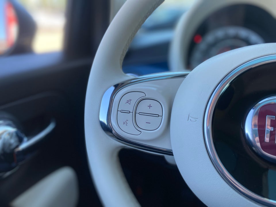 Fiat 500 1,0 Hybrid Dolcevita 3d