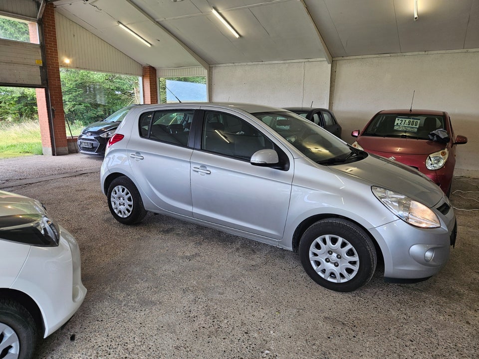 Hyundai i20 1,25 Classic 5d