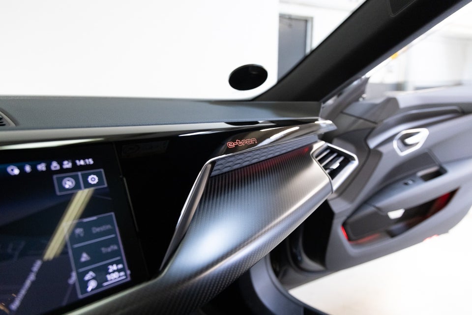 Audi e-tron GT quattro 4d