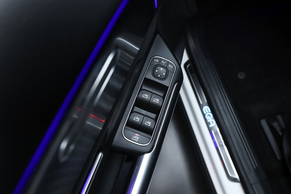 Mercedes EQA250+ AMG Advance 5d