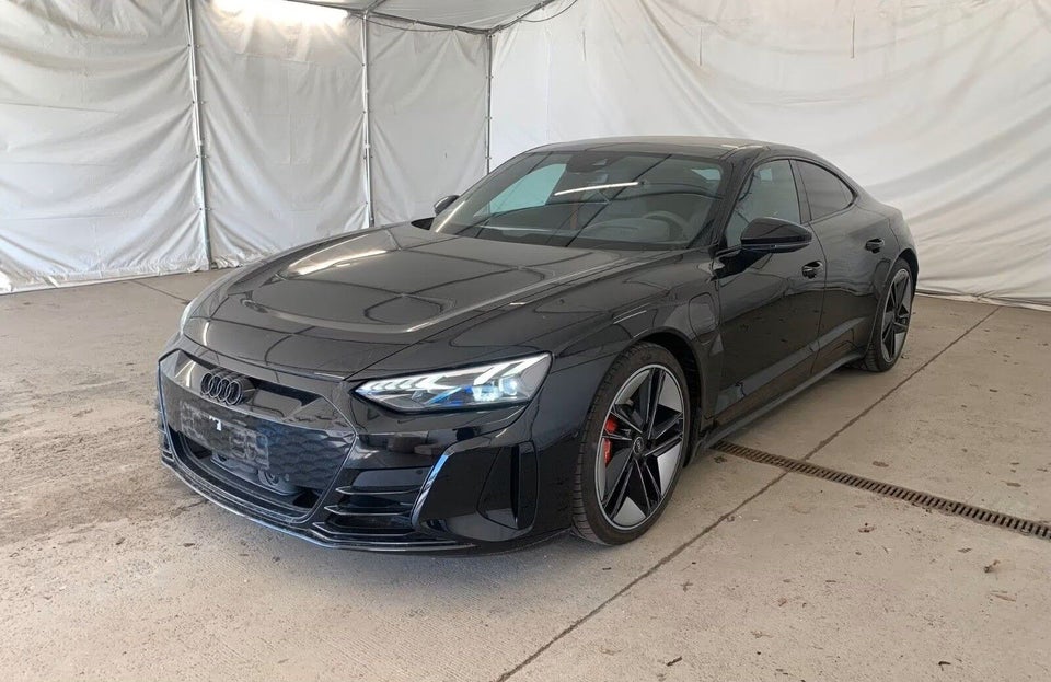 Audi RS e-tron GT quattro 4d