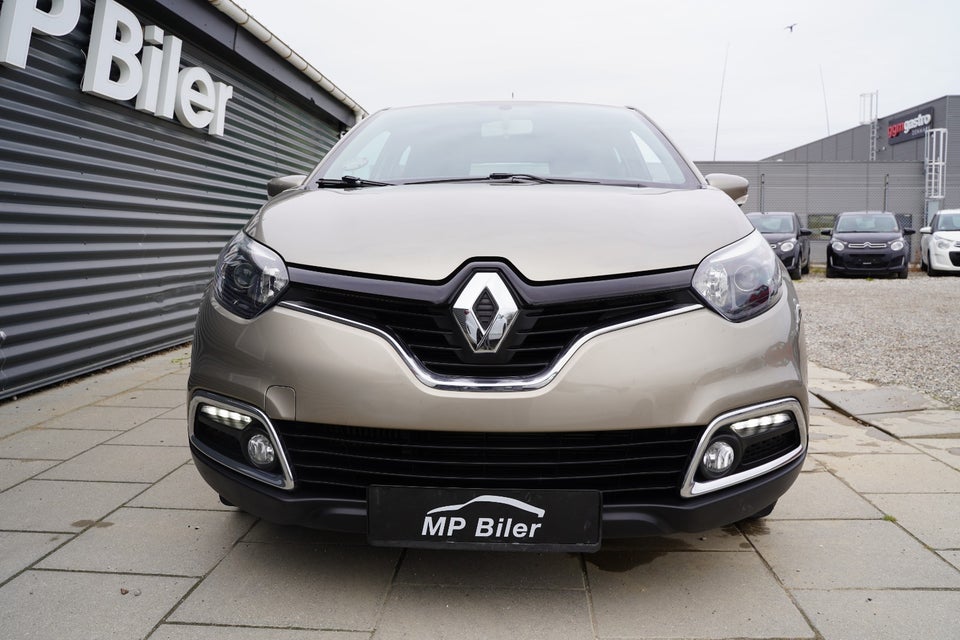 Renault Captur 0,9 TCe 90 Expression 5d