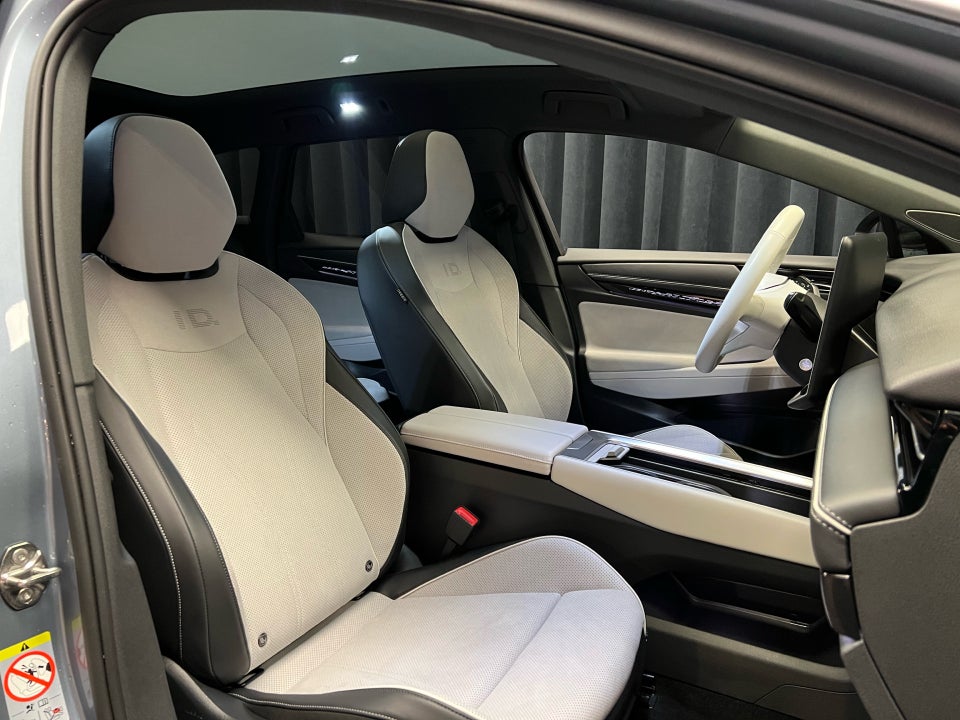 VW ID.7 86 Style S+ Tourer 5d