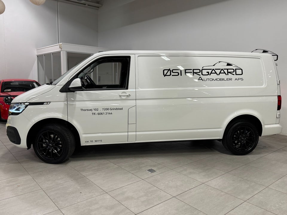 VW Transporter 2,0 TDi 150 Kassevogn DSG lang