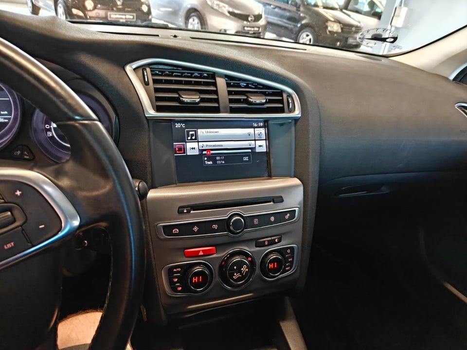 Citroën C4 1,6 BlueHDi 100 Upgrade 5d