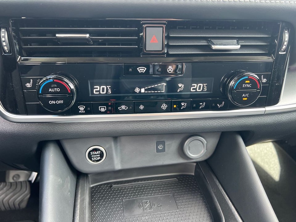 Nissan Qashqai 1,3 mHEV N-Connecta X-tr. 5d