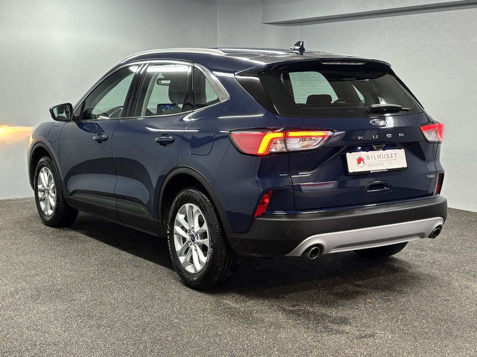 Ford Kuga 2,5 PHEV Titanium CVT 5d