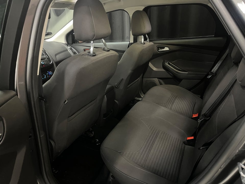 Ford Focus 1,0 EcoBoost Titanium stc. 5d