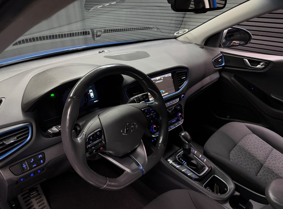 Hyundai Ioniq 1,6 PHEV Premium DCT 5d
