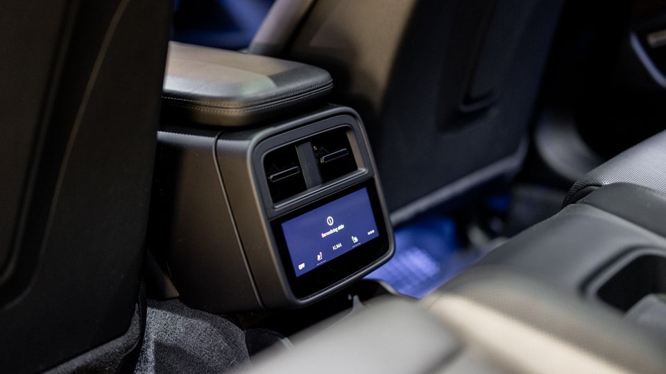 Porsche Taycan Turbo Performance+ 4d