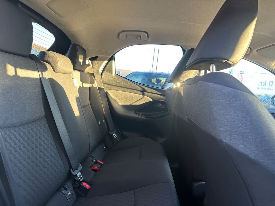 Toyota Yaris 1,5 Active Tech+ Design 5d