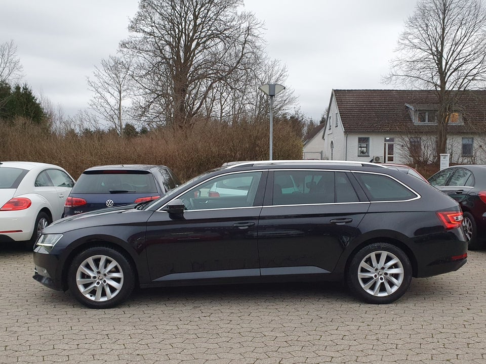 Skoda Superb 1,4 TSi 150 Business Executive Combi DSG 5d