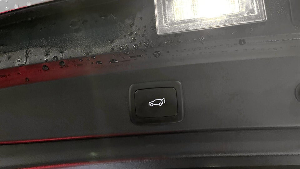 MG Marvel R Luxury 5d