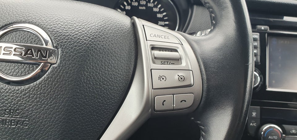 Nissan Qashqai 1,2 Dig-T 115 Tekna 5d