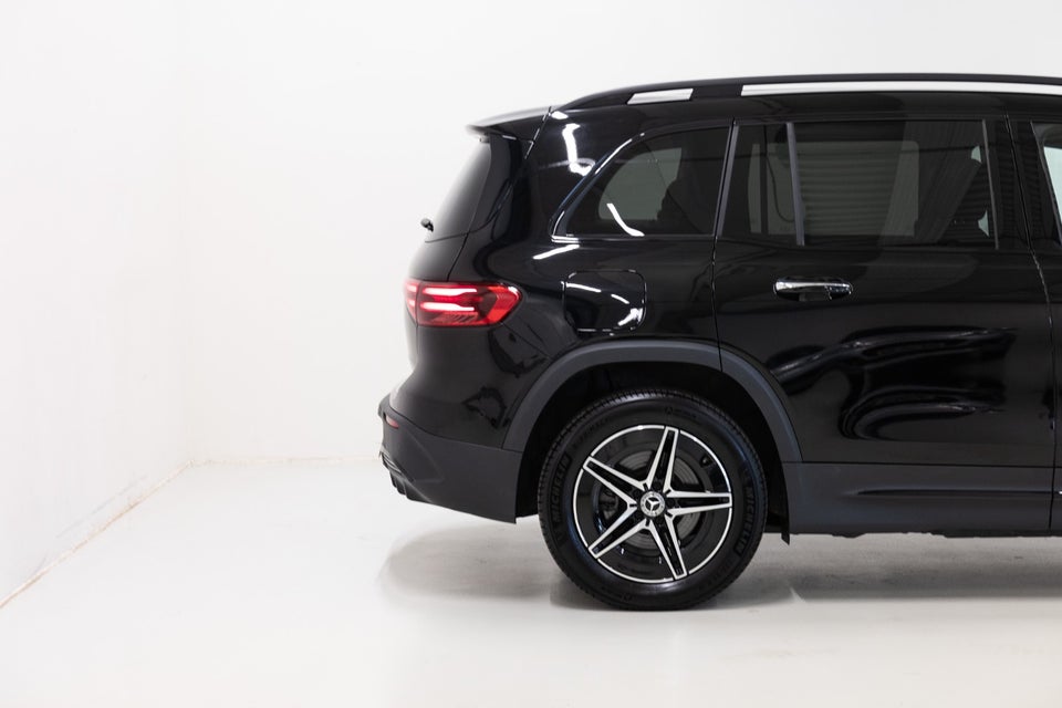 Mercedes EQB250+ AMG Premium 5d