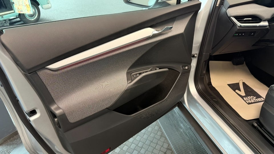 Skoda Enyaq 80 iV Loft 5d