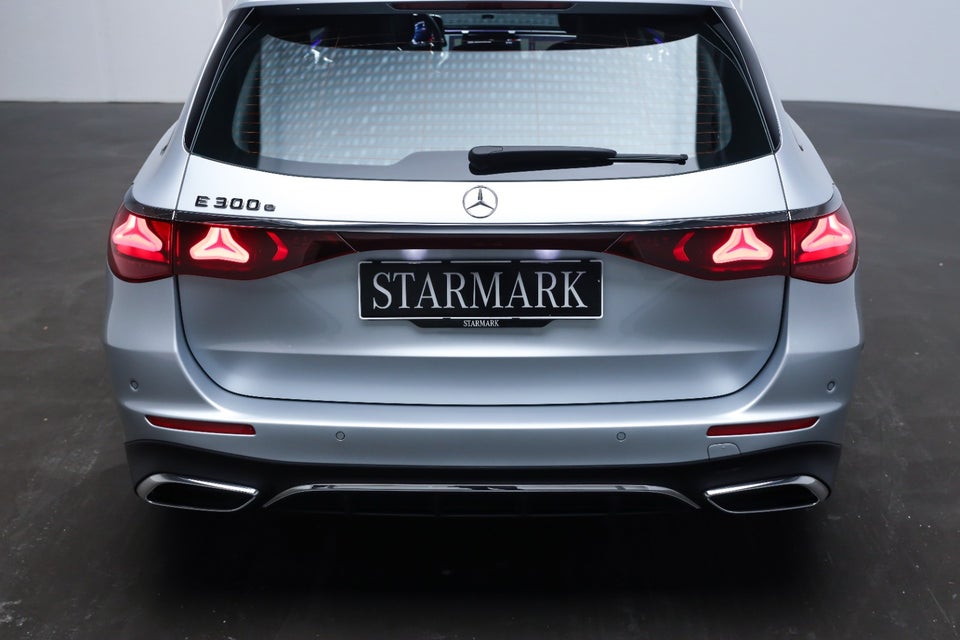 Mercedes E300 e 2,0 AMG Line stc. aut. 5d