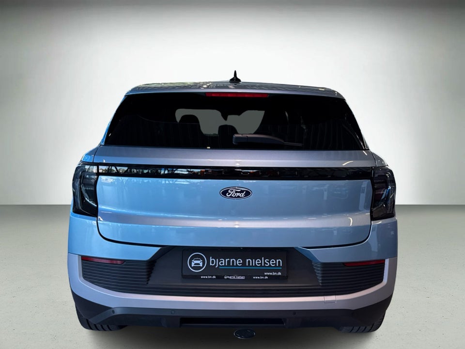 Ford Explorer 82 Premium Extended Range 5d