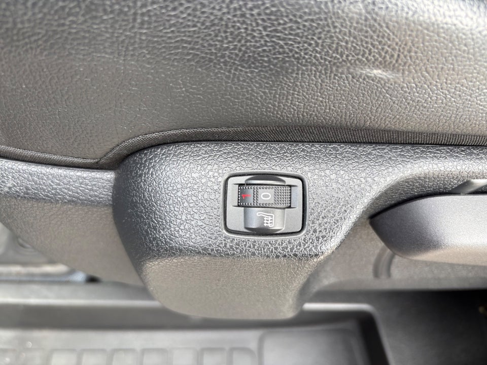Peugeot Expert 2,0 BlueHDi 177 L2 Ultimate EAT8 Van