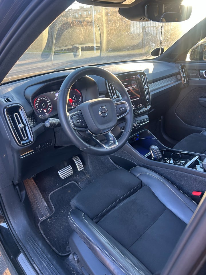 Volvo XC40 1,5 T5 ReCharge Plus Dark aut. 5d