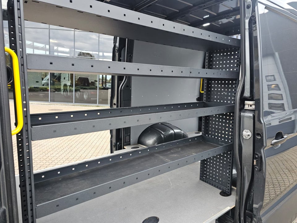 MAN TGE 2,0 5.160 Kassevogn L3H3 aut. RWD