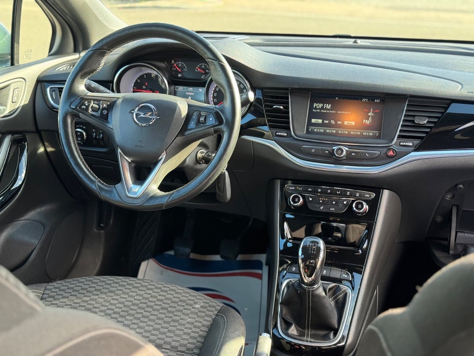 Opel Astra 1,4 T 150 Dynamic 5d