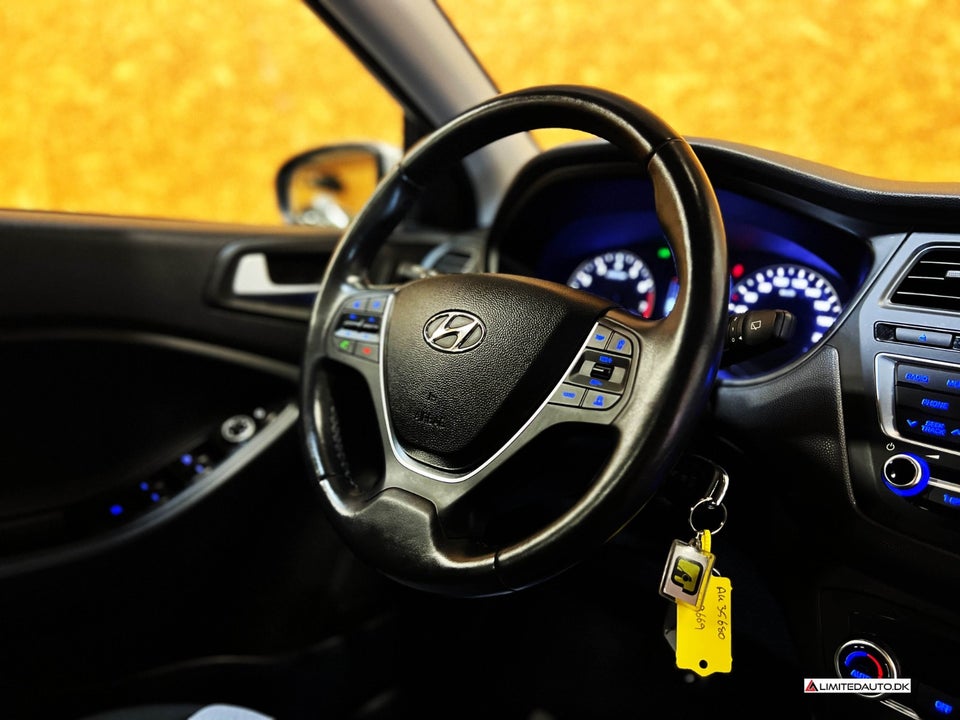 Hyundai i20 1,25 Premium 5d