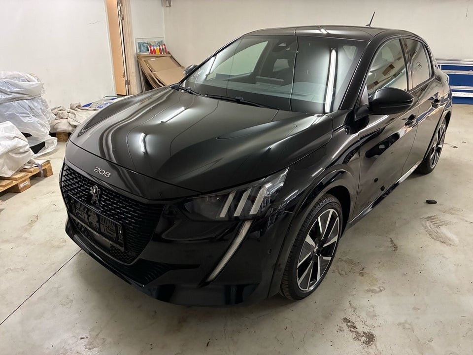 Peugeot e-208 50 GT Pack 5d