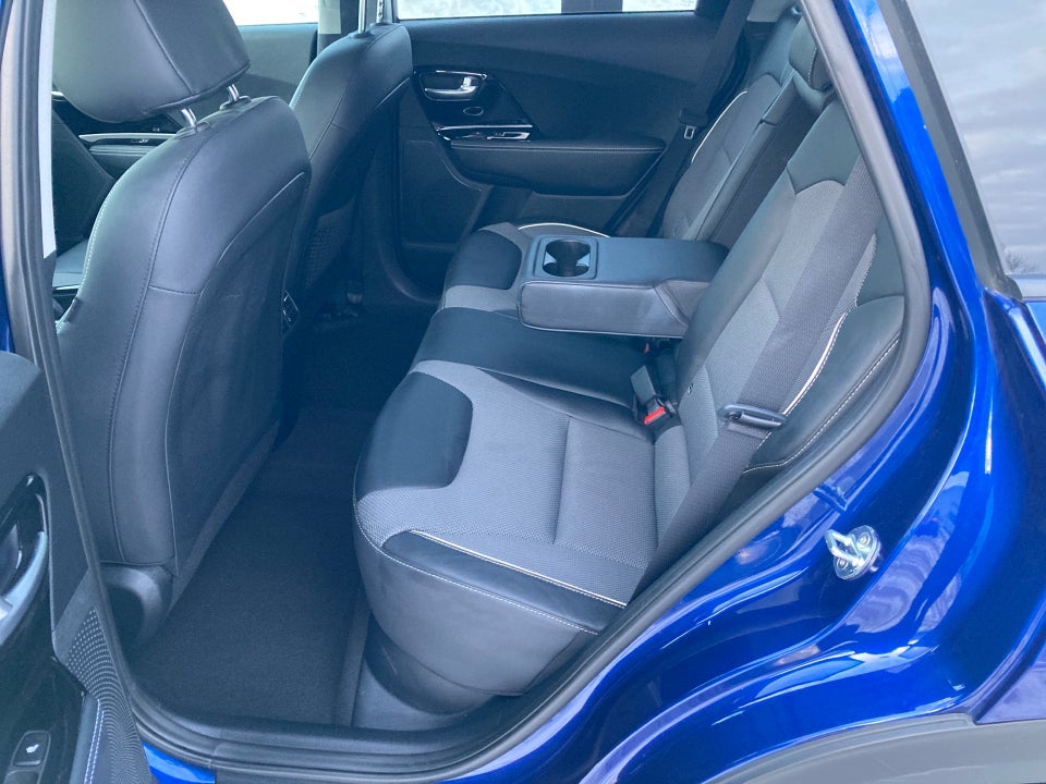 Kia e-Niro 64 Advance 5d