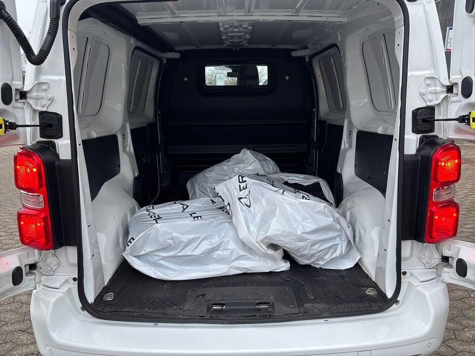 Toyota ProAce 2,0 D 177 Medium Comfort Master aut. 6d