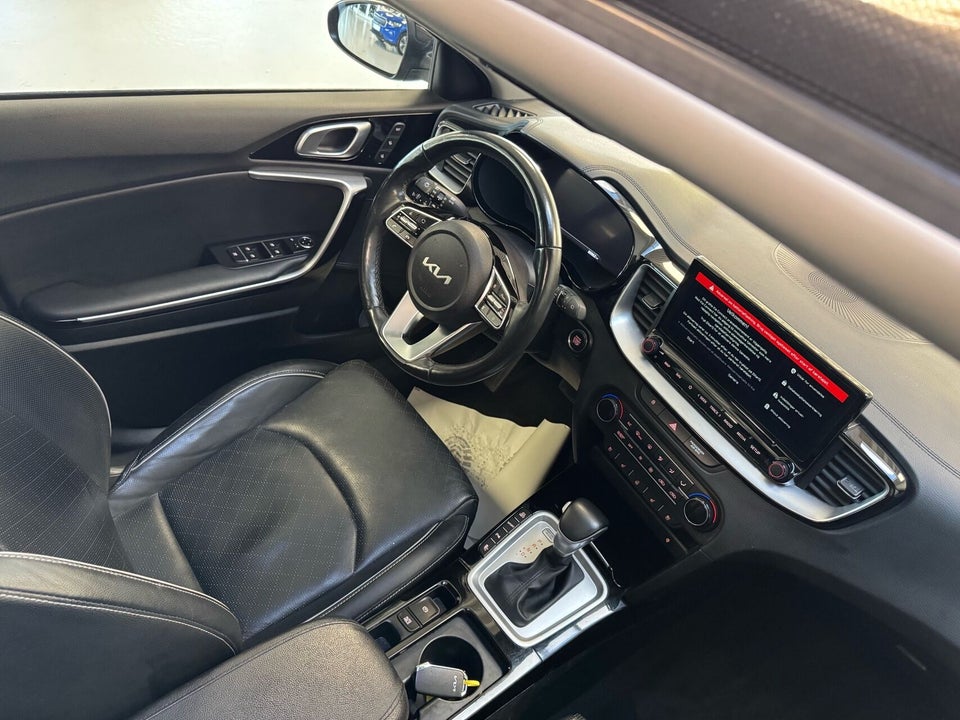 Kia XCeed 1,6 PHEV Upgrade DCT 5d