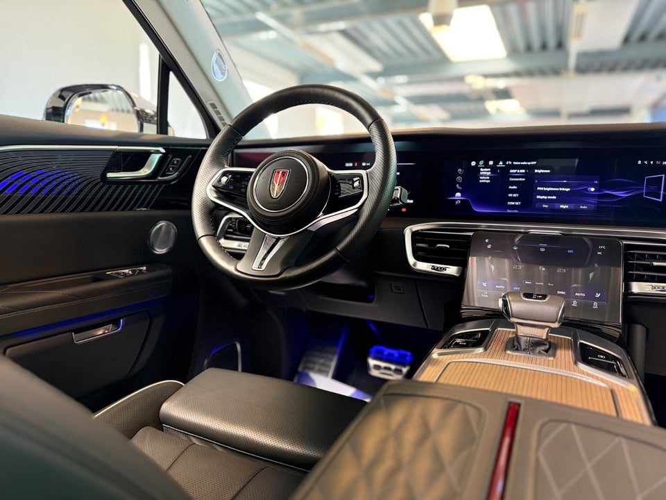 Hongqi E-HS9 120 Exclusive+ 5d