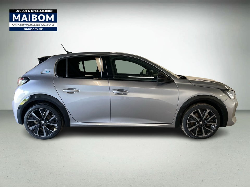 Peugeot e-208 50 GT 5d