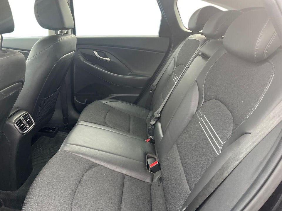 Hyundai i30 1,0 T-GDi Advanced stc. 5d