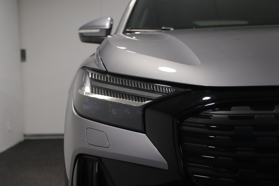 Audi Q4 e-tron 40 S-line Sportback 5d