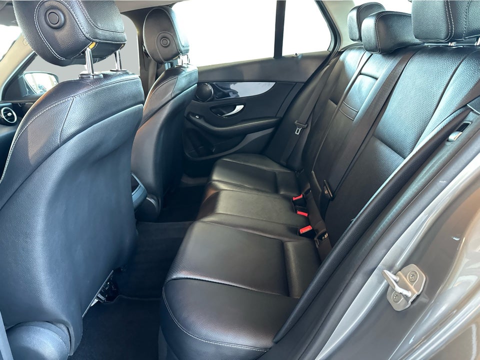 Mercedes C200 1,6 BlueTEC Business stc. aut. 5d