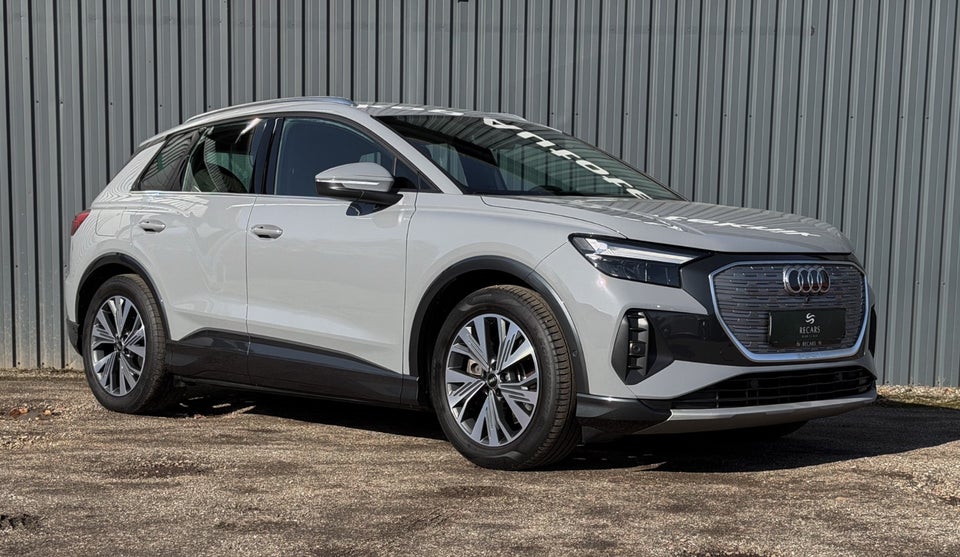 Audi Q4 e-tron 40  5d