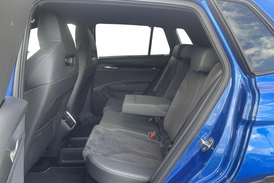 Skoda Elroq 85 iV Sportline Advanced 5d