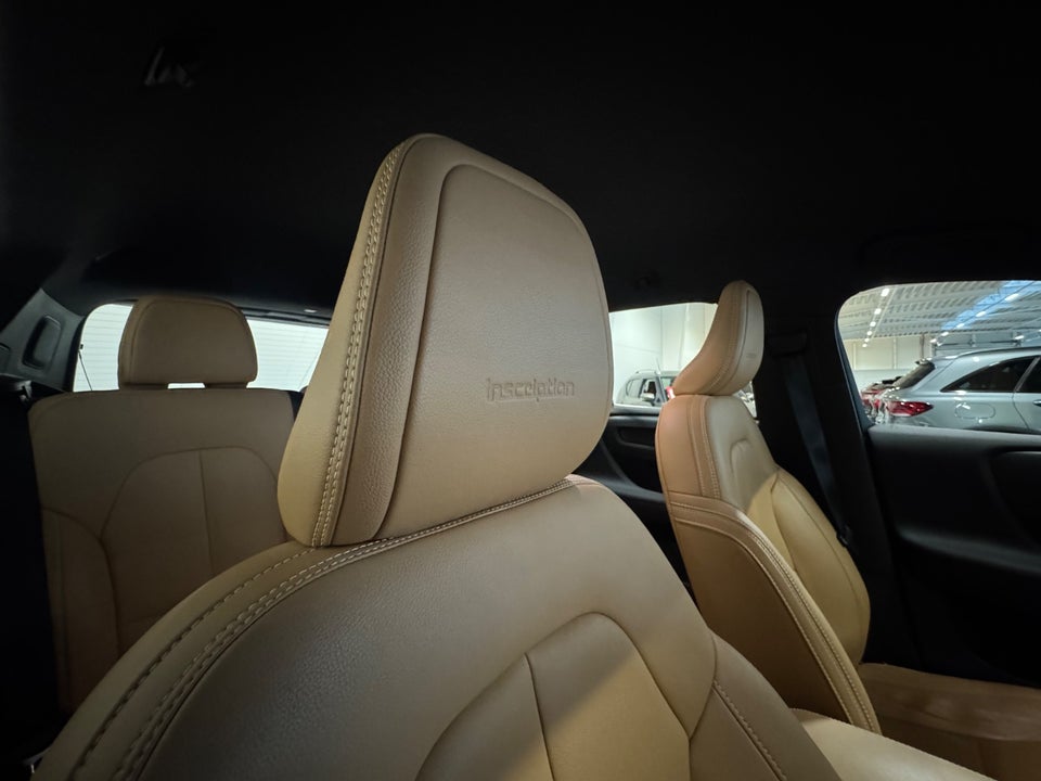 Volvo XC40 1,5 T5 ReCharge Inscription aut. 5d